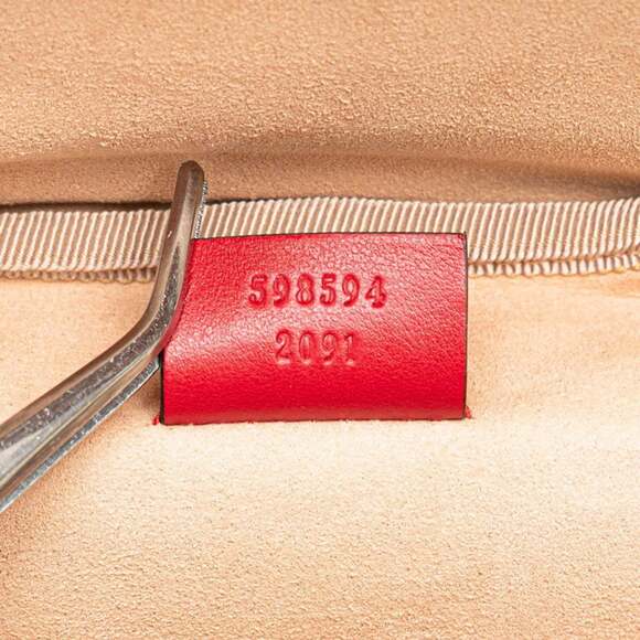 GUCCI Red Leather GG Marmont Vanity Bag - Picture 10 of 11